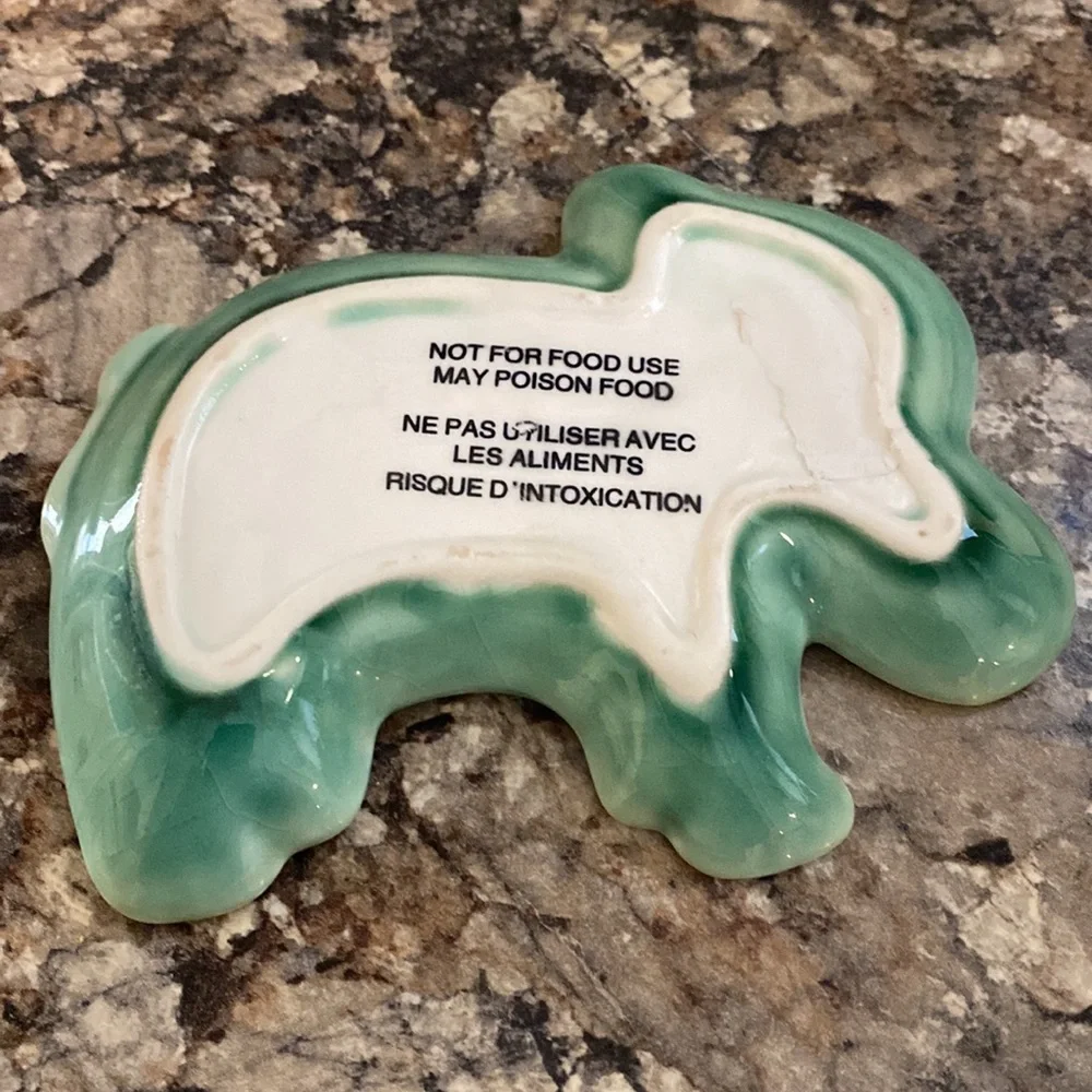 Vintage Pier 1 Style Green Elephant Trinket Dish Jewelry Tray 6”.